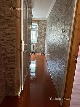 Satılır 1 otaqlı köhnə tikili 32 m²