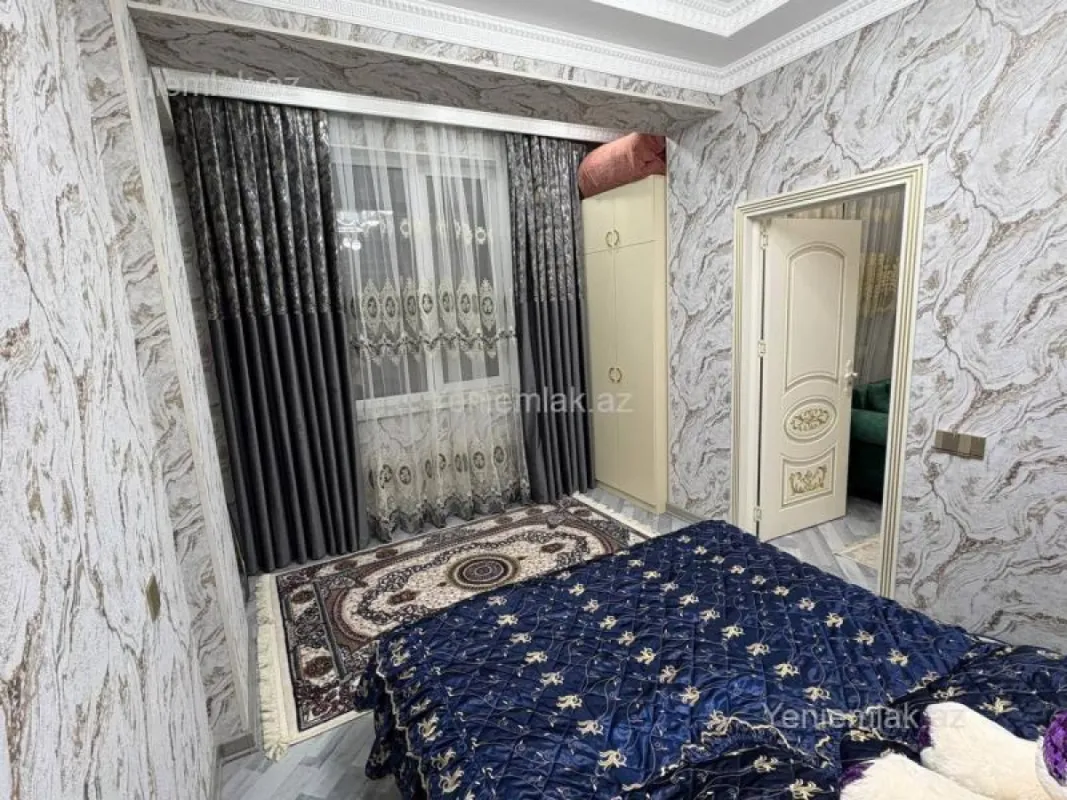 Satılır 2 otaqlı yeni tikili 80 m²