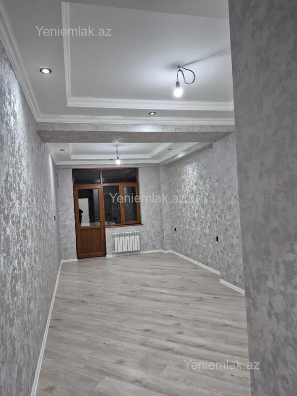Satılır 3 otaqlı yeni tikili 128 m²