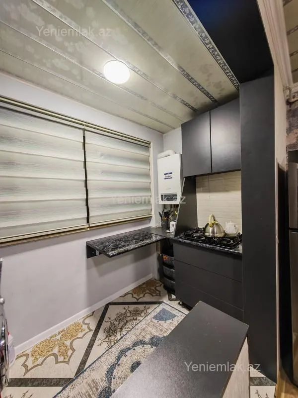 Satılır 3 otaqlı köhnə tikili 68 m²