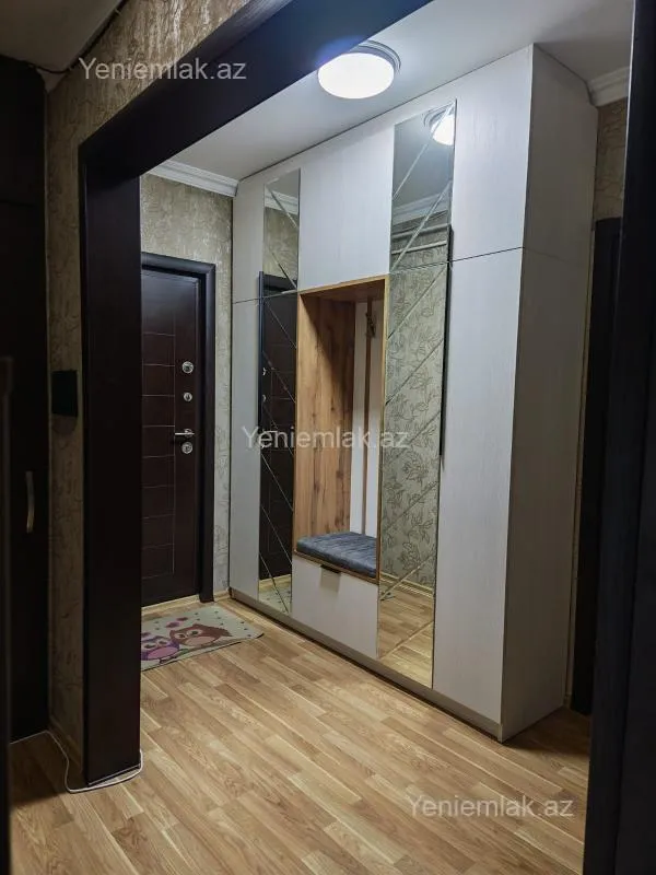 Satılır 3 otaqlı köhnə tikili 68 m²