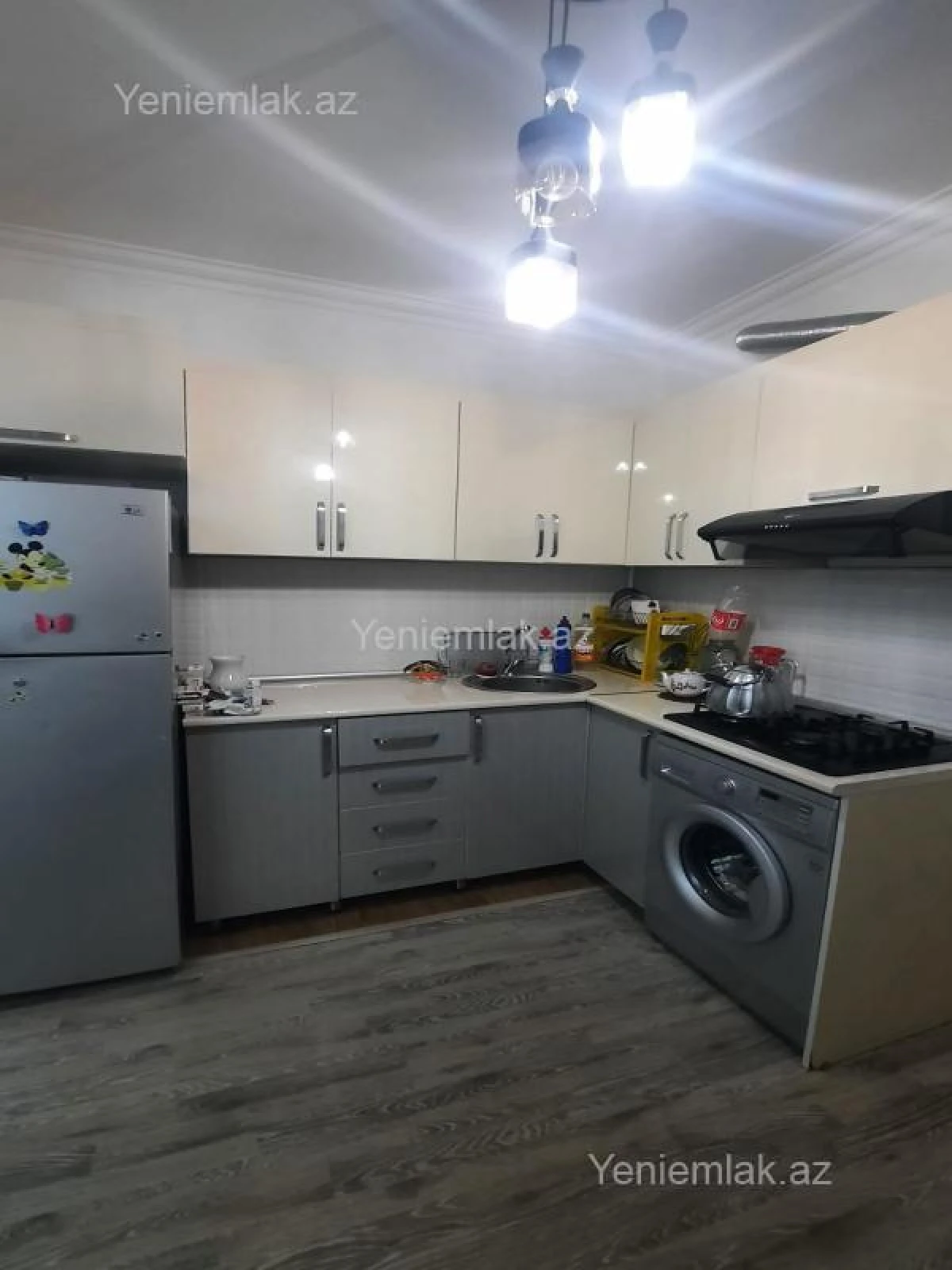 Satılır 2 otaqlı köhnə tikili 60 m²