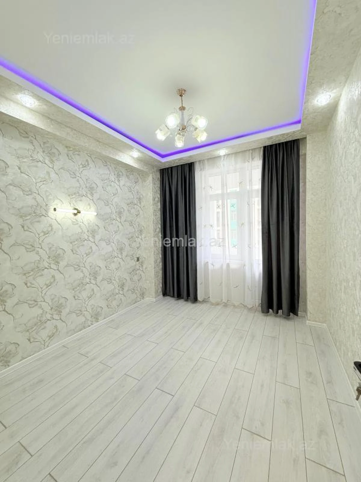 Satılır 2 otaqlı yeni tikili 54 m²