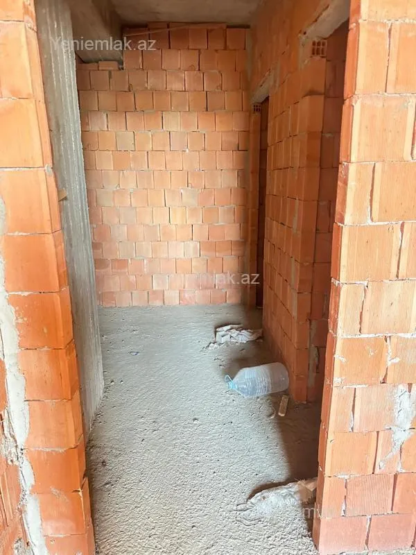 Satılır 2 otaqlı yeni tikili 60 m²
