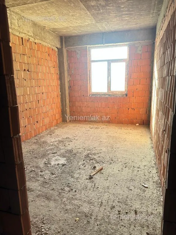 Satılır 2 otaqlı yeni tikili 60 m²