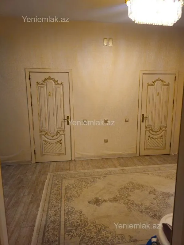 Satılır 3 otaqlı yeni tikili 132 m²