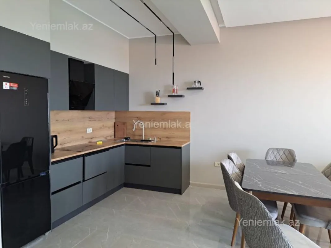 Satılır 2 otaqlı yeni tikili 100 m²