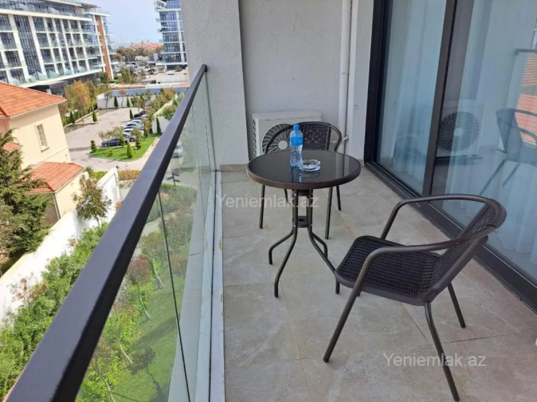 Satılır 2 otaqlı yeni tikili 100 m²