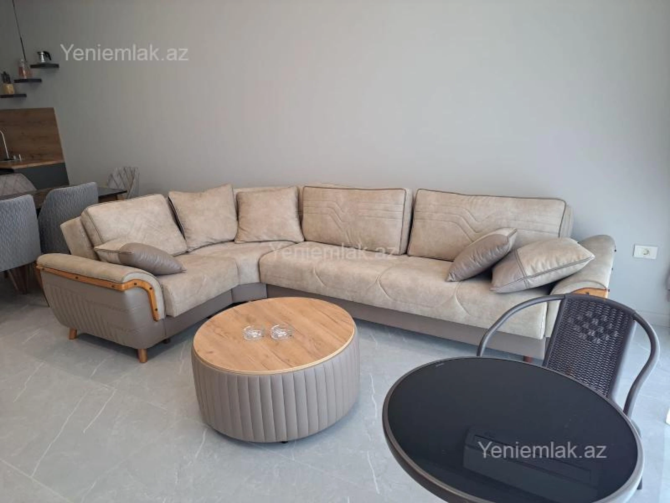 Satılır 2 otaqlı yeni tikili 100 m²