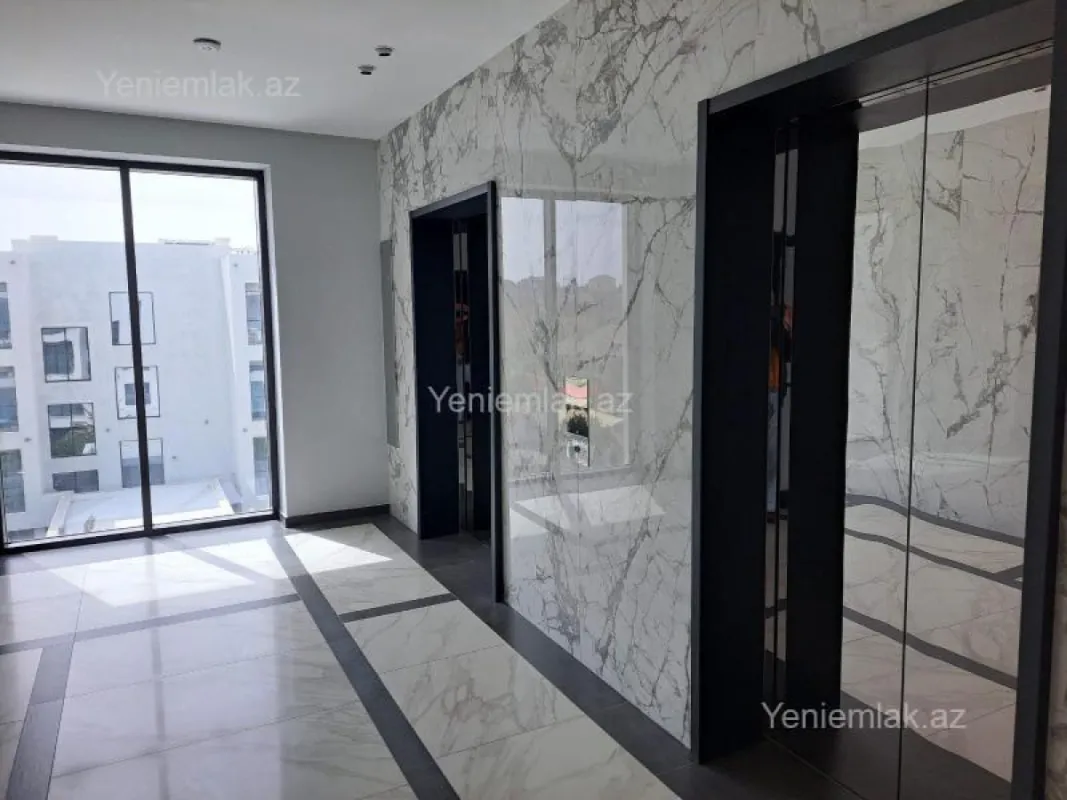 Satılır 2 otaqlı yeni tikili 100 m²