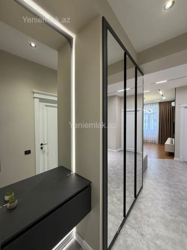 Satılır 2 otaqlı yeni tikili 55 m²