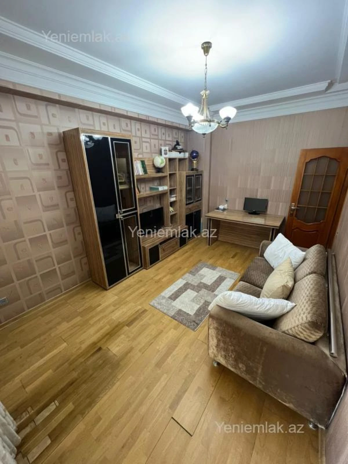 Satılır 4 otaqlı yeni tikili 180 m²