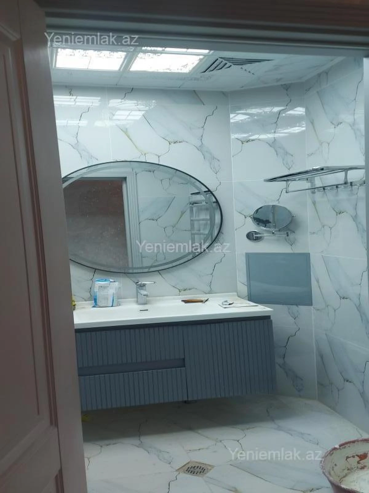 Satılır 4 otaqlı yeni tikili 130 m²