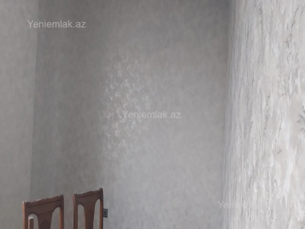 Satılır 4 otaqlı yeni tikili 130 m²