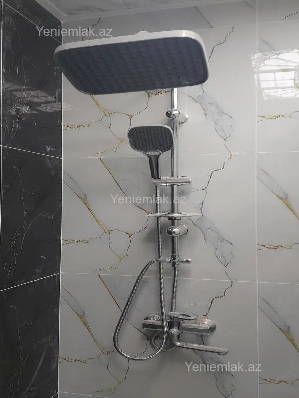 Satılır 4 otaqlı yeni tikili 130 m²