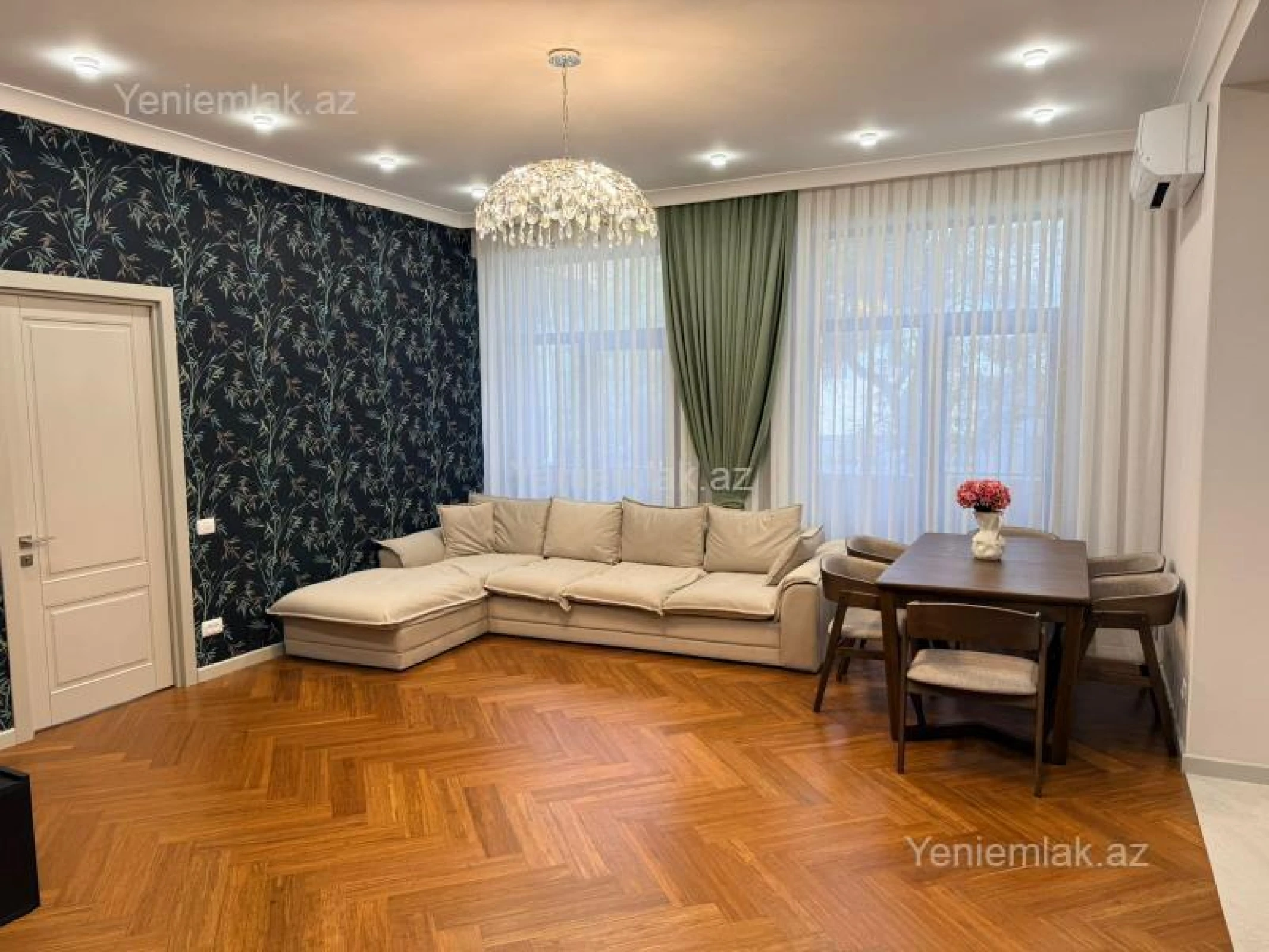 Satılır 3 otaqlı yeni tikili 127 m²