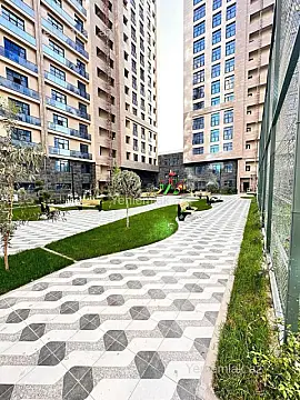 Satılır 3 otaqlı yeni tikili 127 m²