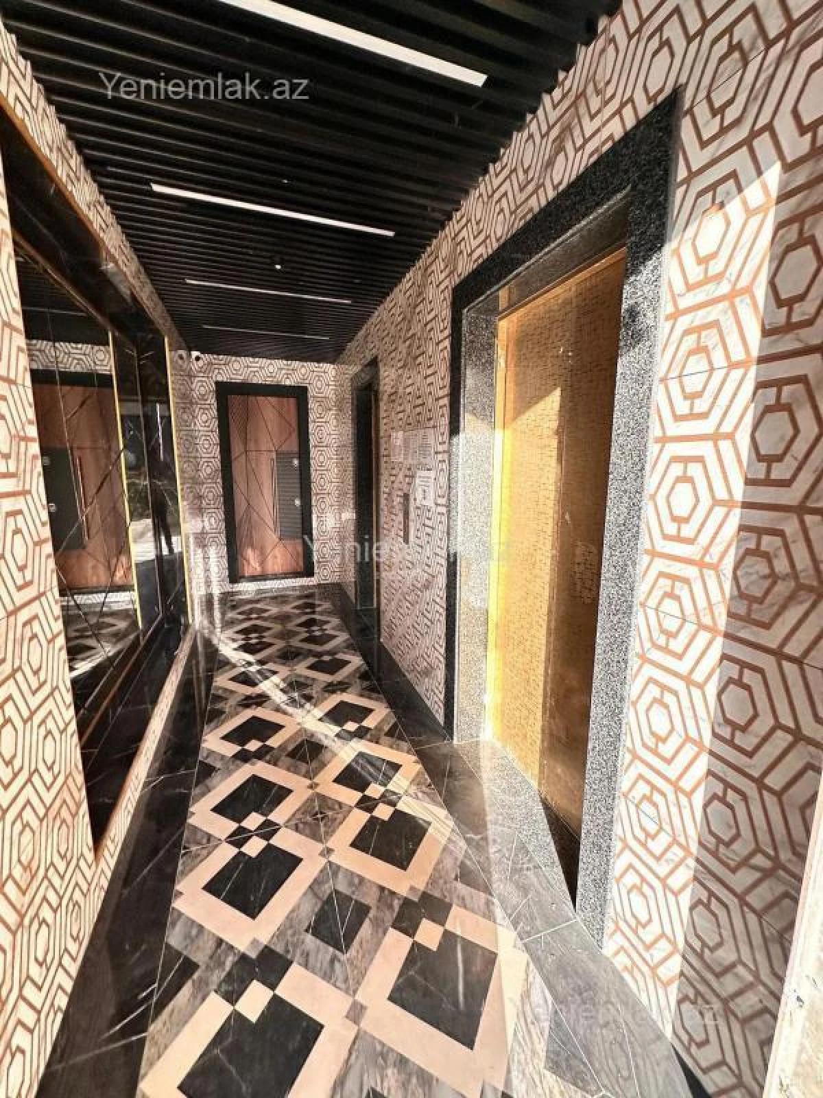 Satılır 3 otaqlı yeni tikili 127 m²