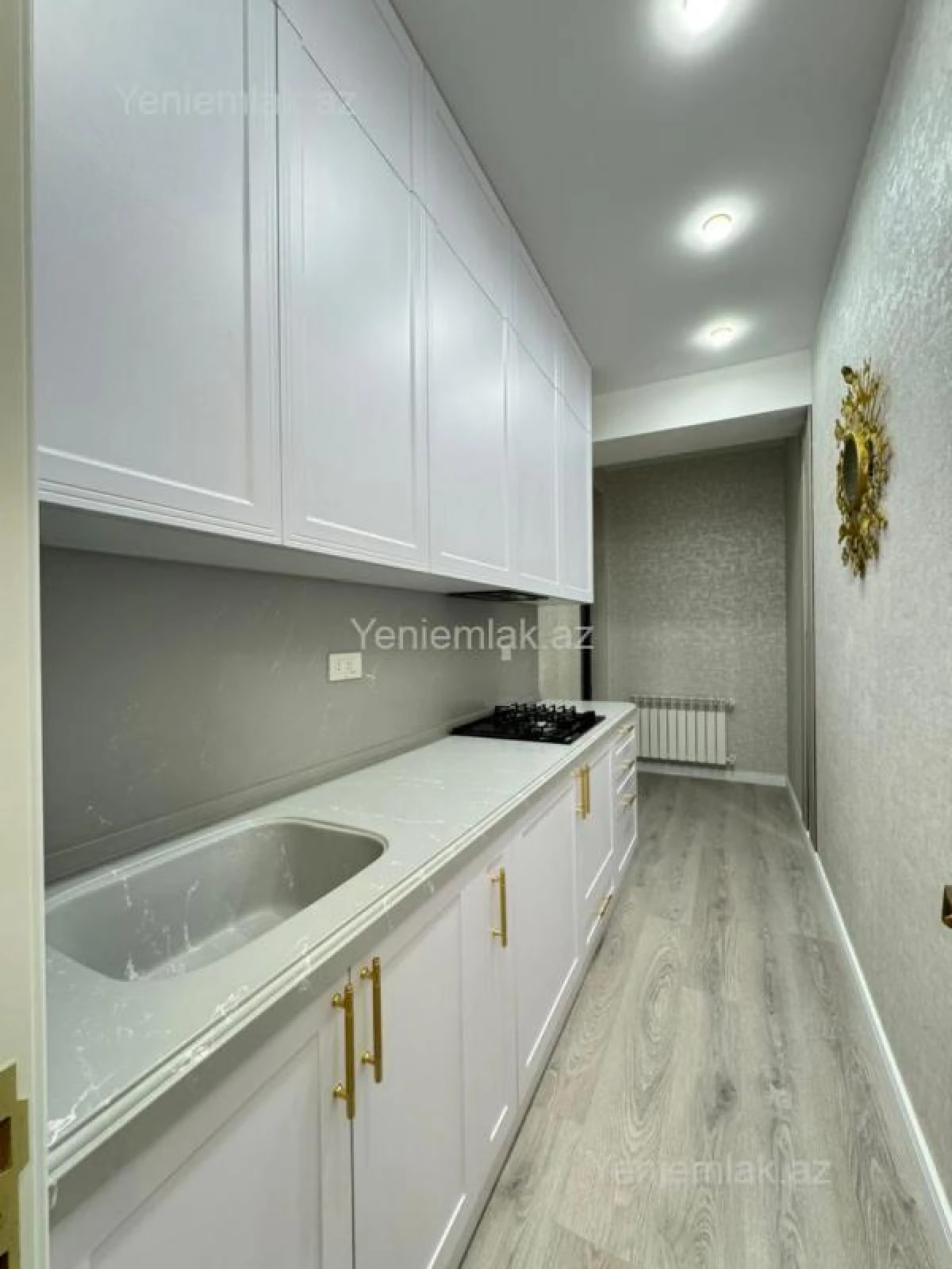 Satılır 2 otaqlı yeni tikili 68 m²