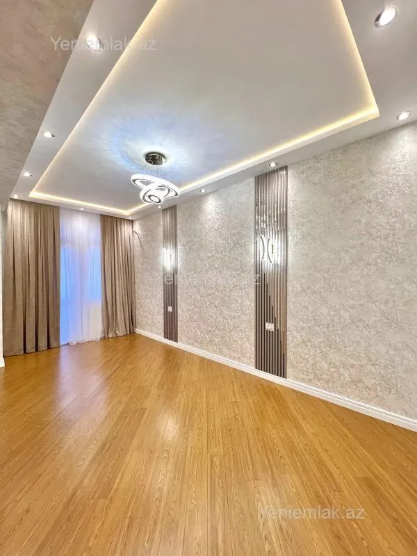 Satılır 3 otaqlı yeni tikili 108 m²