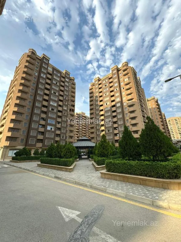 Satılır 3 otaqlı yeni tikili 108 m²