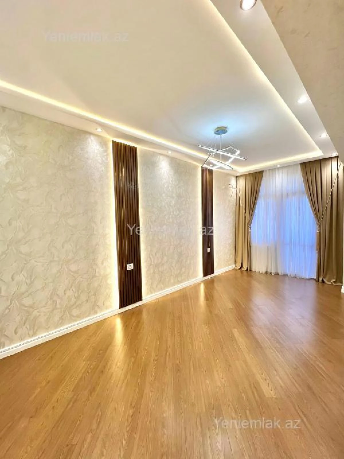 Satılır 3 otaqlı yeni tikili 108 m²