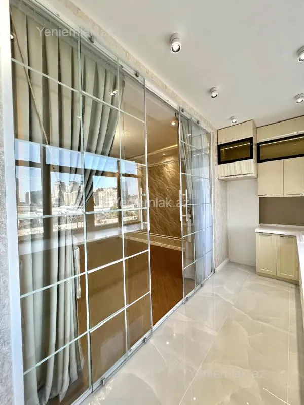 Satılır 3 otaqlı yeni tikili 108 m²