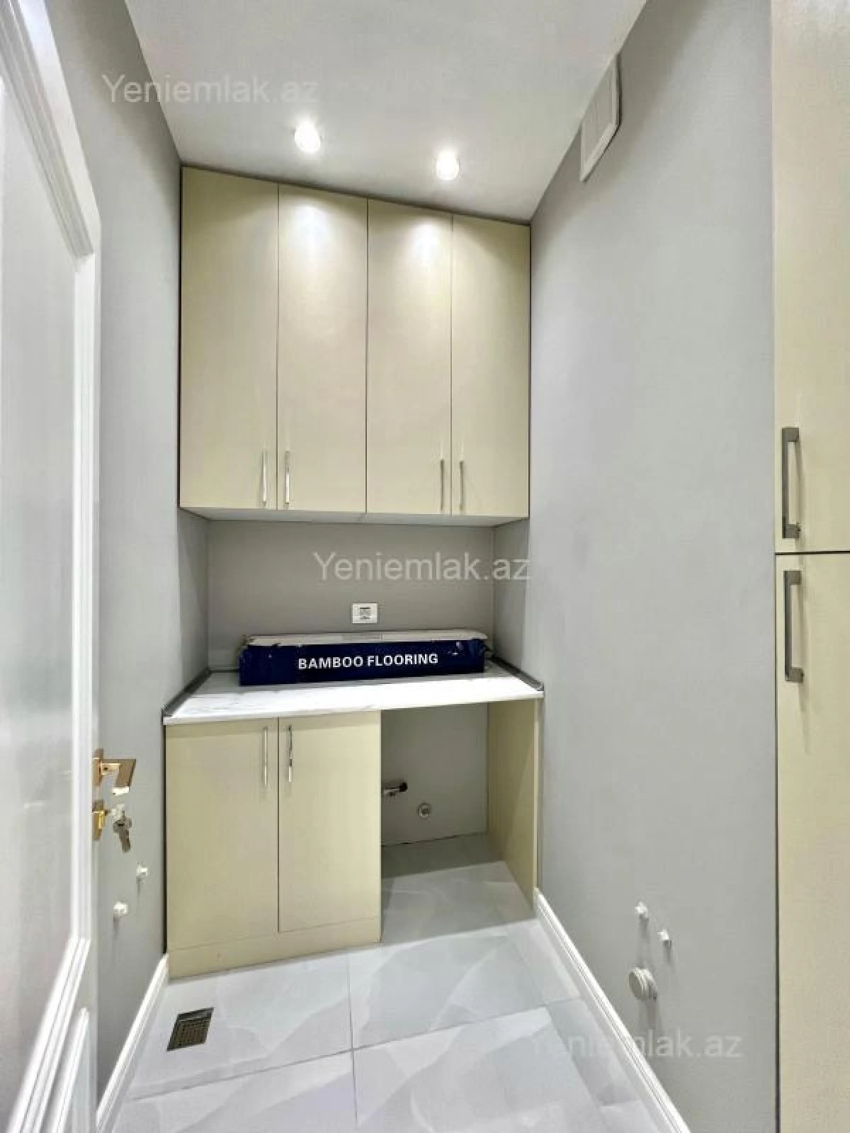 Satılır 3 otaqlı yeni tikili 108 m²