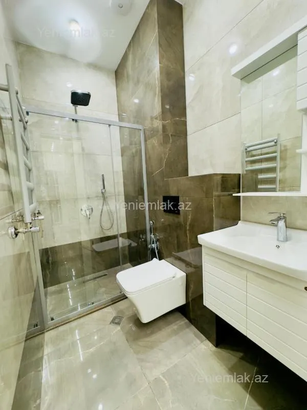 Satılır 2 otaqlı yeni tikili 60 m²