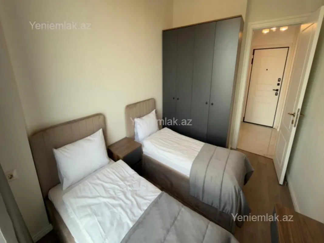 Satılır 3 otaqlı yeni tikili 50 m²