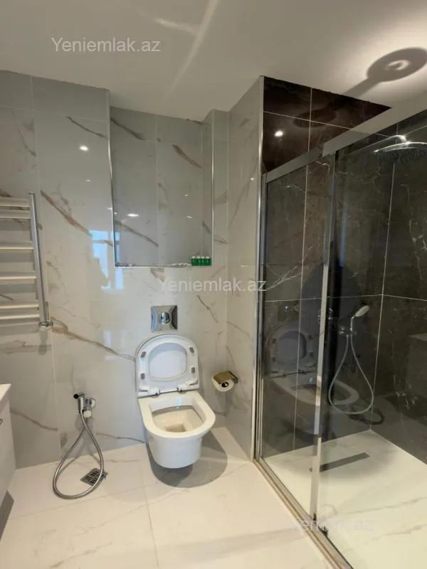 Satılır 3 otaqlı yeni tikili 50 m²