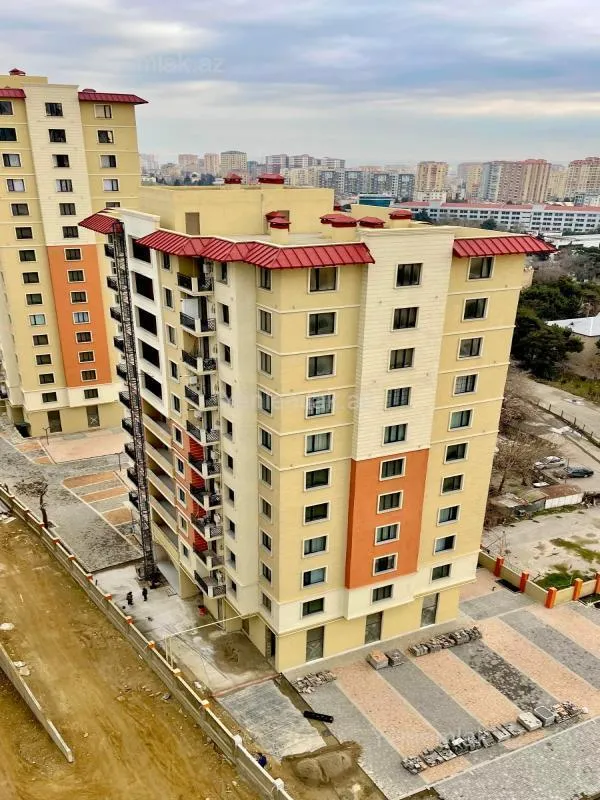 Satılır 2 otaqlı yeni tikili 76 m²