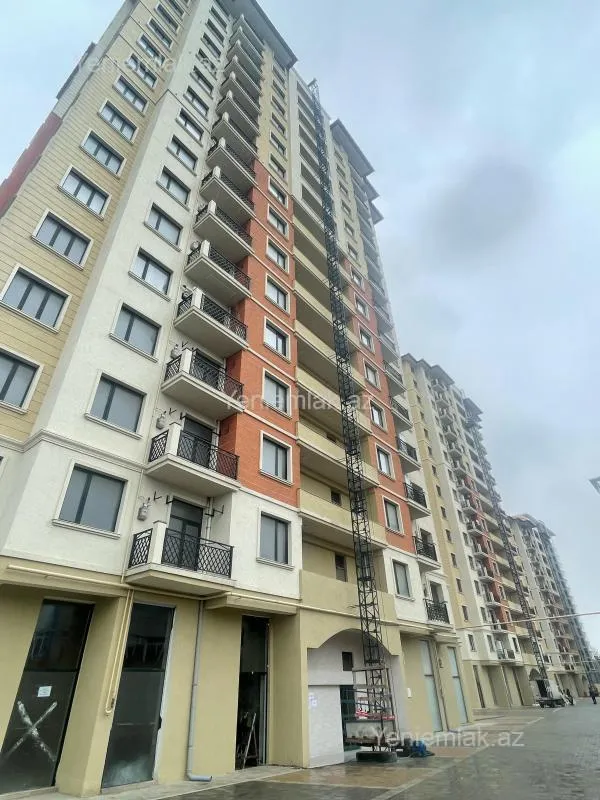 Satılır 2 otaqlı yeni tikili 76 m²