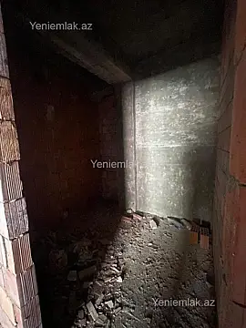 Satılır 2 otaqlı yeni tikili 76 m²