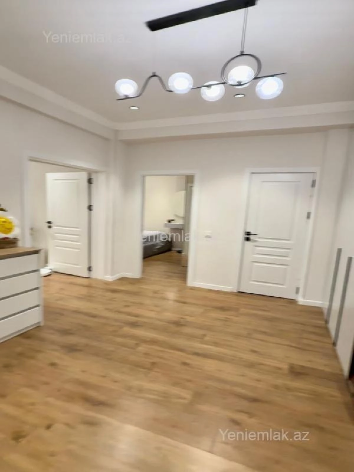 Satılır 2 otaqlı yeni tikili 74.35 m²