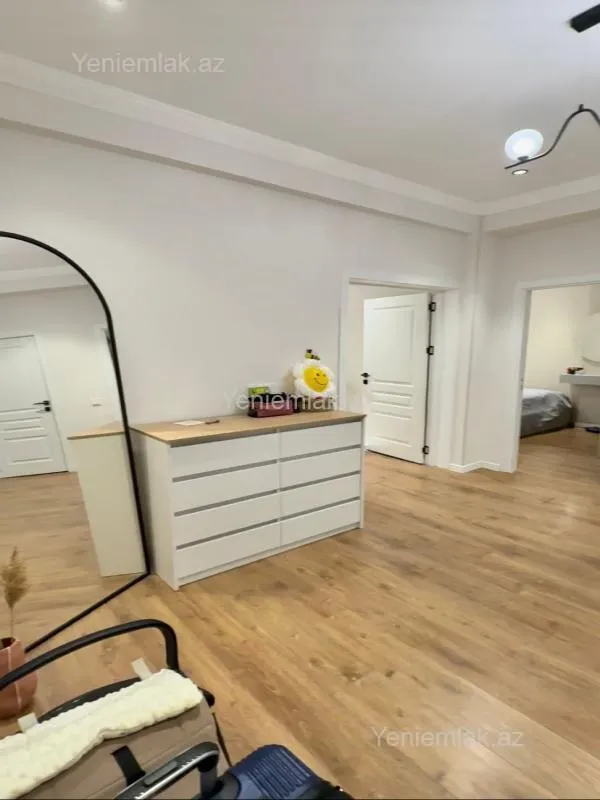 Satılır 2 otaqlı yeni tikili 74.35 m²