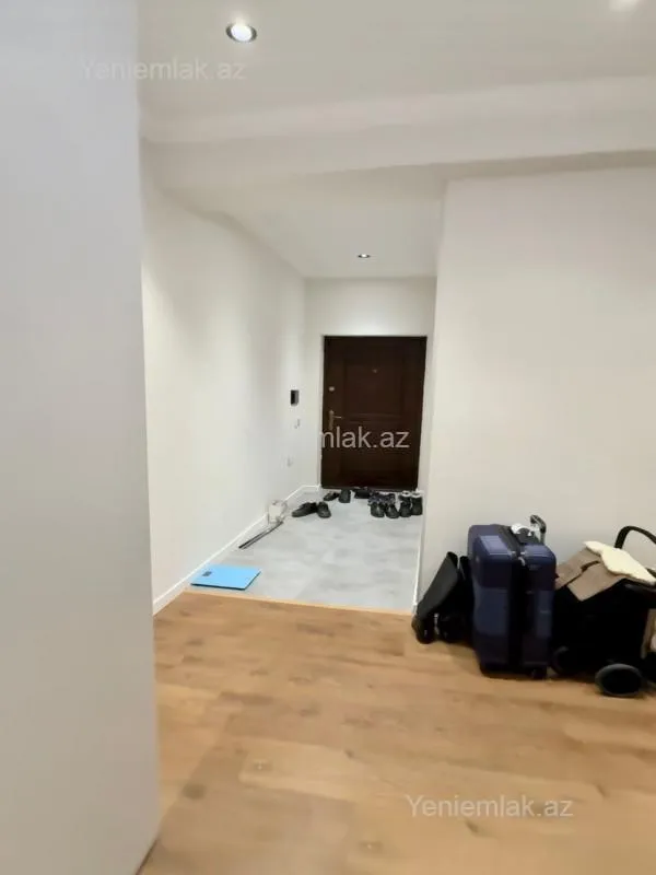 Satılır 2 otaqlı yeni tikili 74.35 m²