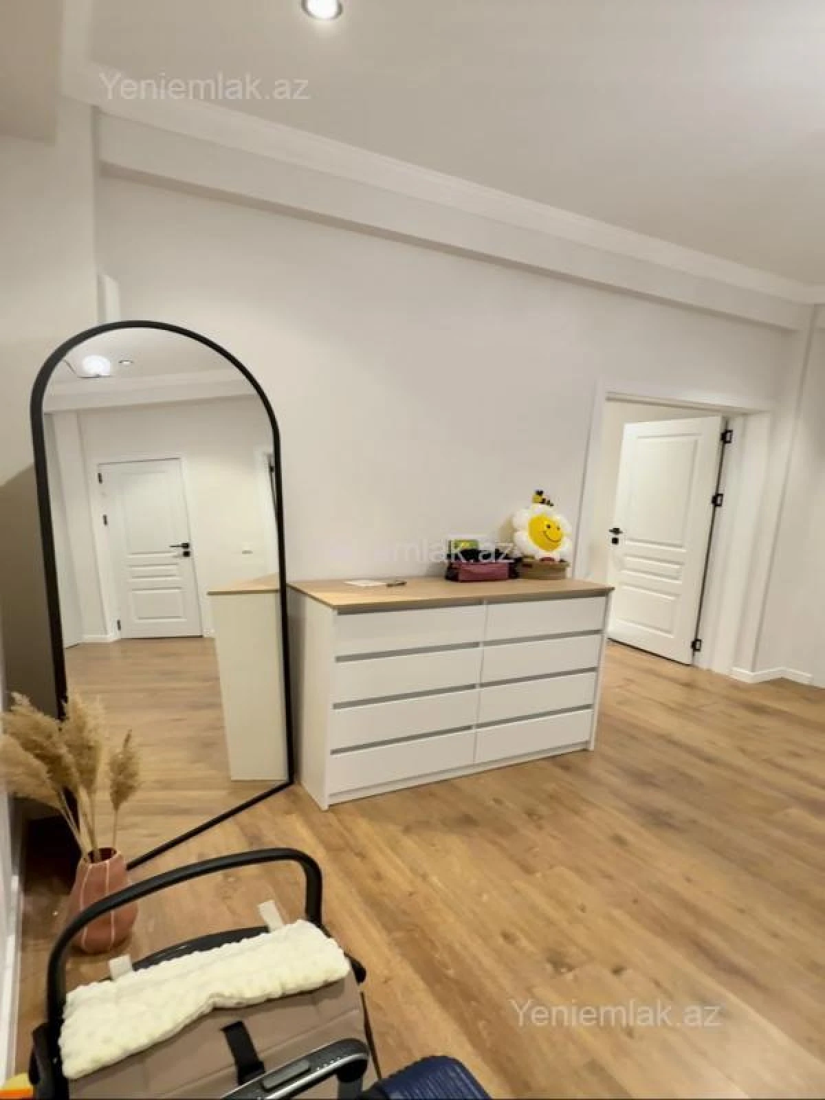 Satılır 2 otaqlı yeni tikili 74.35 m²