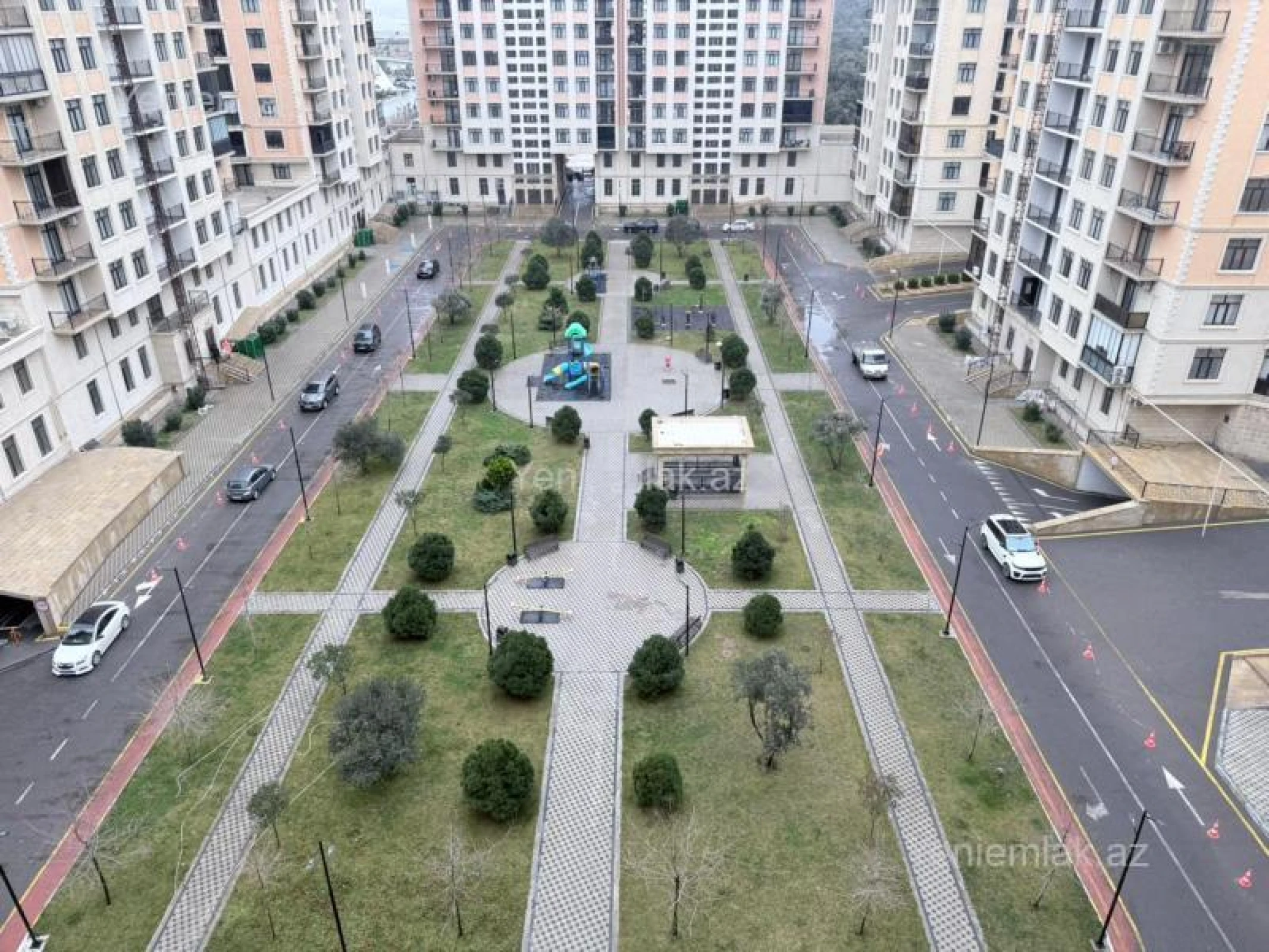 Satılır 3 otaqlı yeni tikili 90 m²