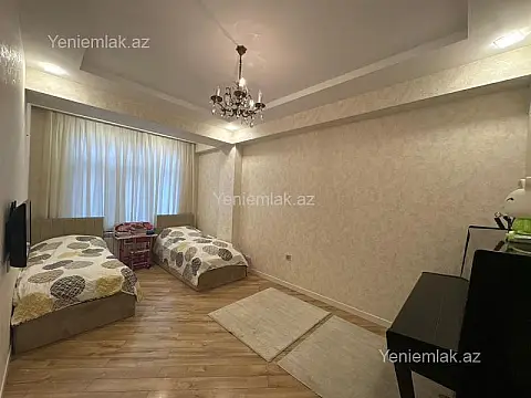 Satılır 3 otaqlı yeni tikili 90 m²