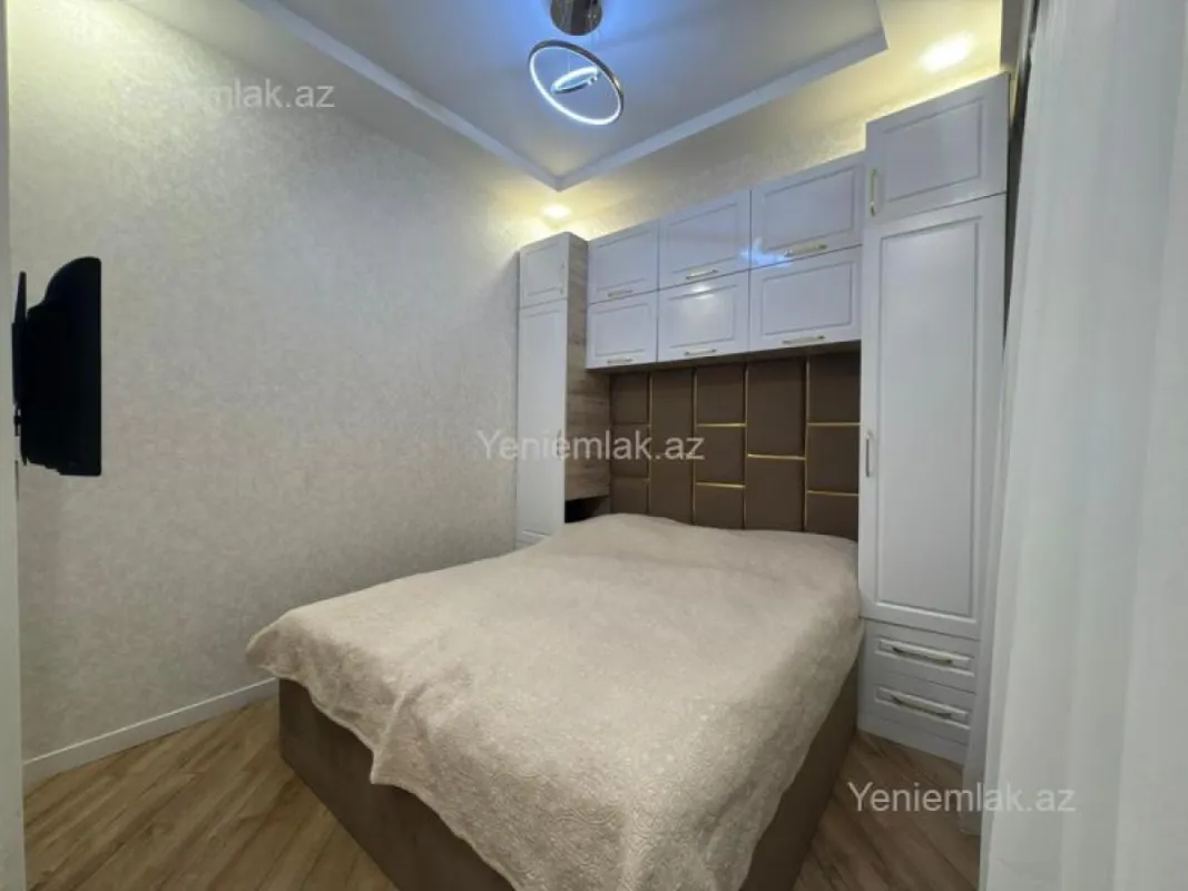 Satılır 3 otaqlı yeni tikili 90 m²