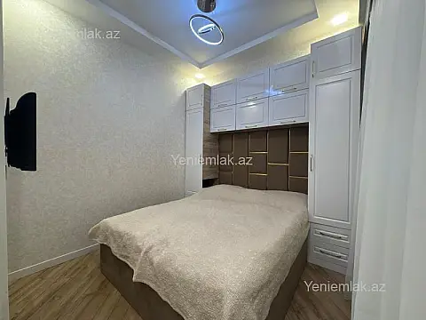 Satılır 3 otaqlı yeni tikili 90 m²