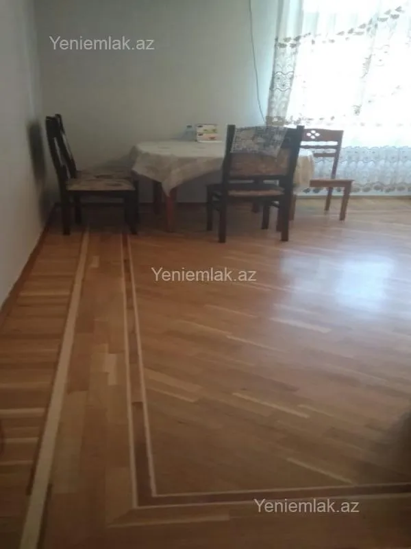 Satılır 3 otaqlı köhnə tikili 65 m²