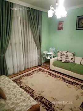 Satılır 4 otaqlı həyət evi 140 m²