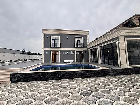 Satılır 5 otaqlı həyət evi 200 m²