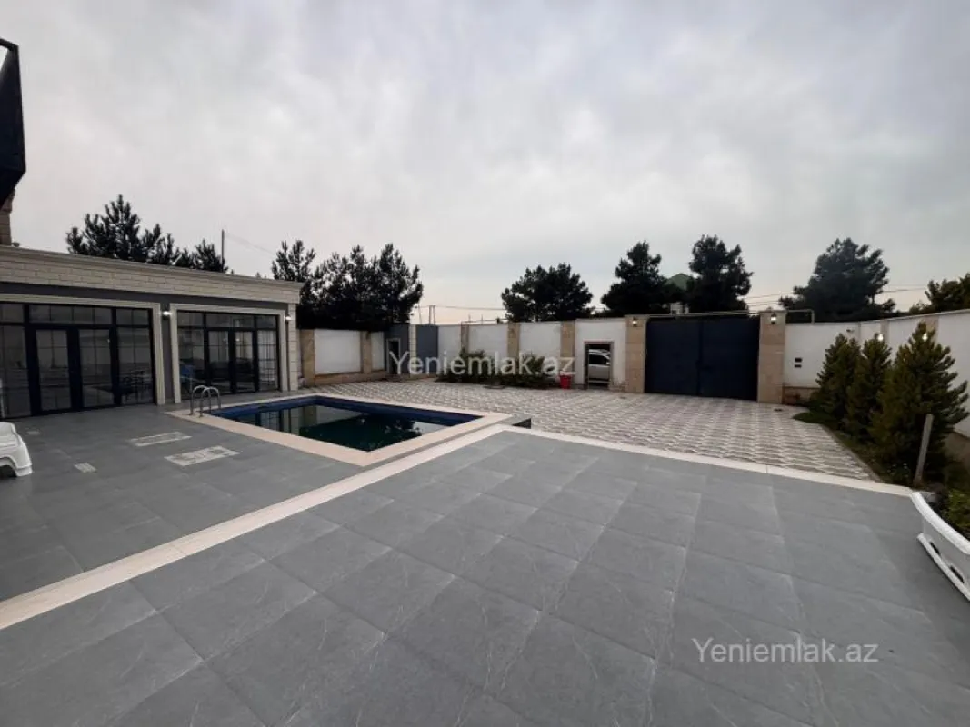 Satılır 5 otaqlı həyət evi 200 m²