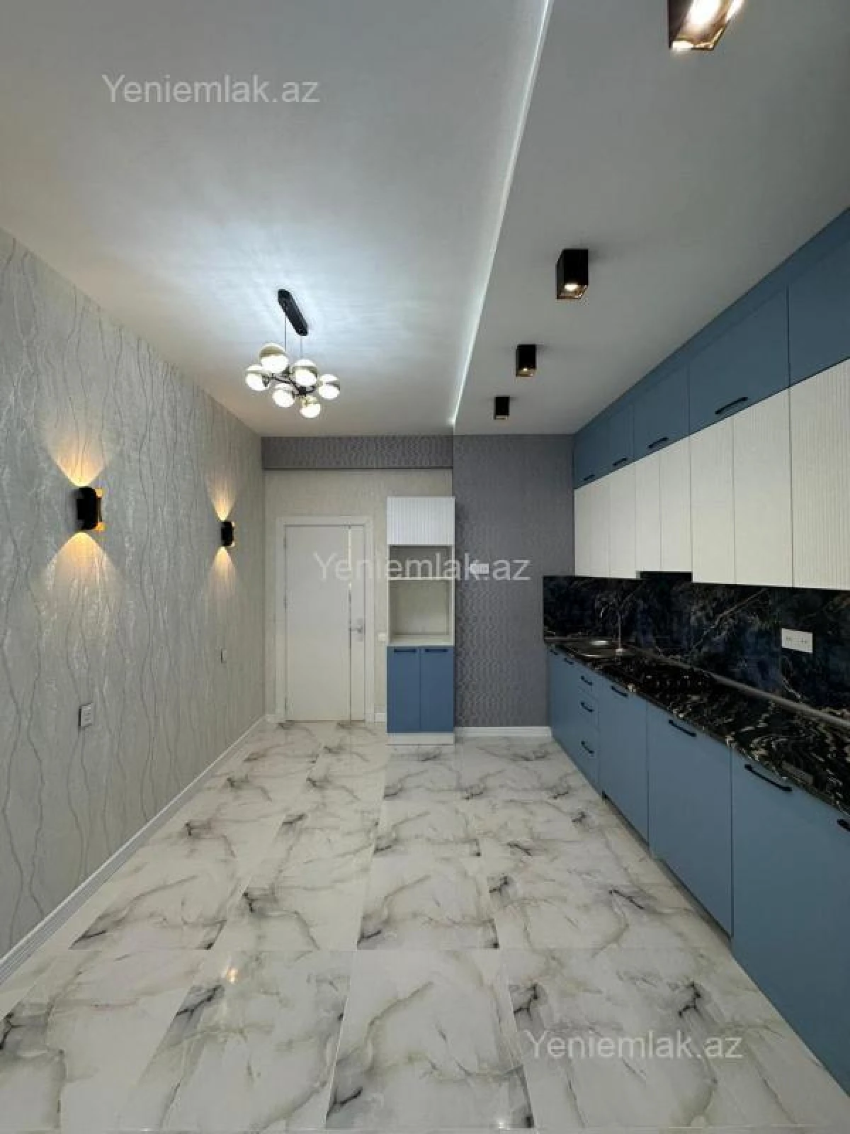 Satılır 3 otaqlı yeni tikili 115 m²