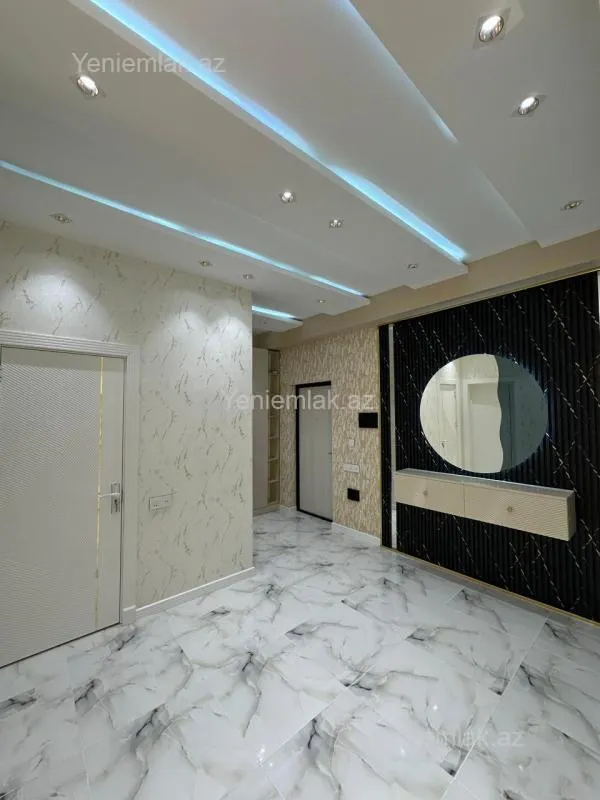 Satılır 3 otaqlı yeni tikili 115 m²