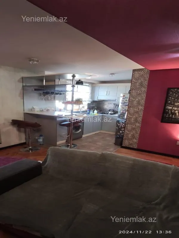 Satılır 2 otaqlı köhnə tikili 44 m²
