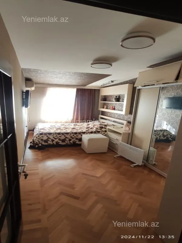 Satılır 2 otaqlı köhnə tikili 44 m²